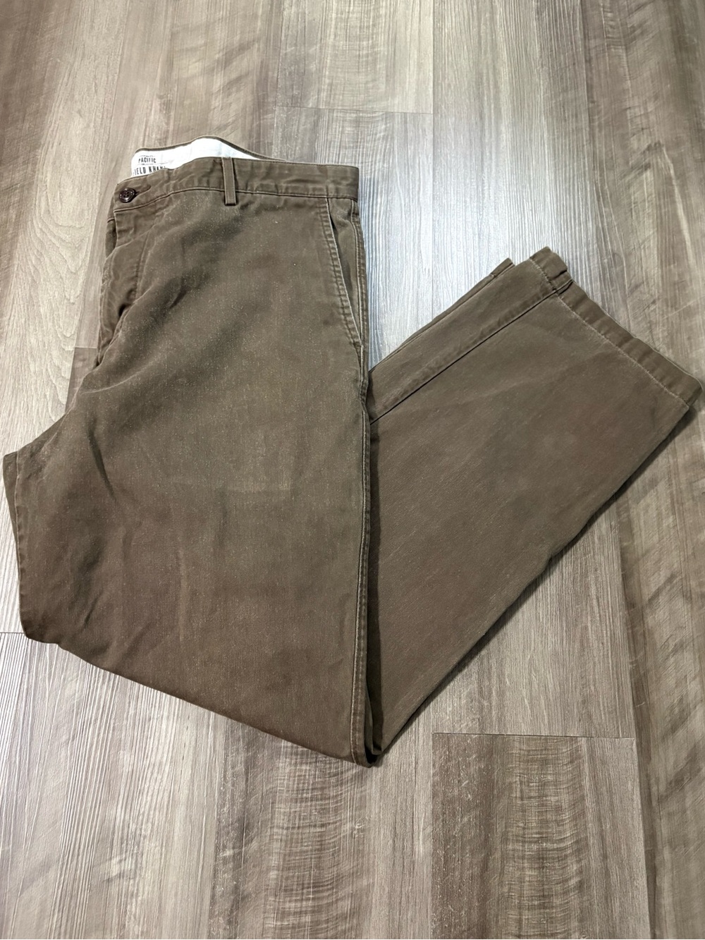 Dockers Men's Faded Brown Khaki Pants - Size 38x32